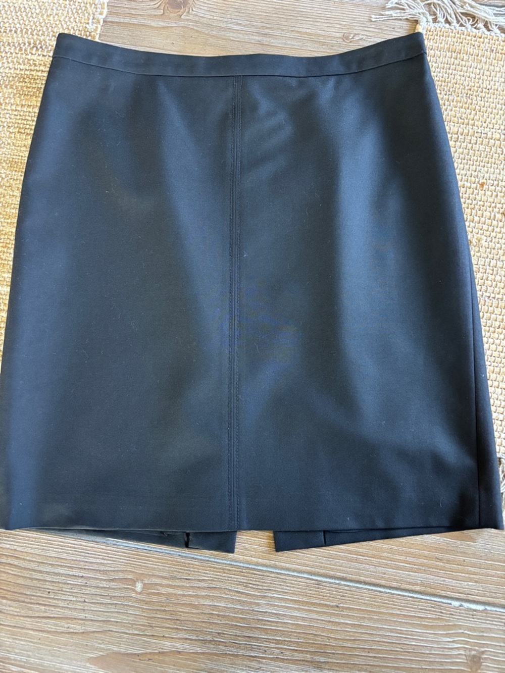 LOFT Black Pencil Skirt with Center Seam 8P